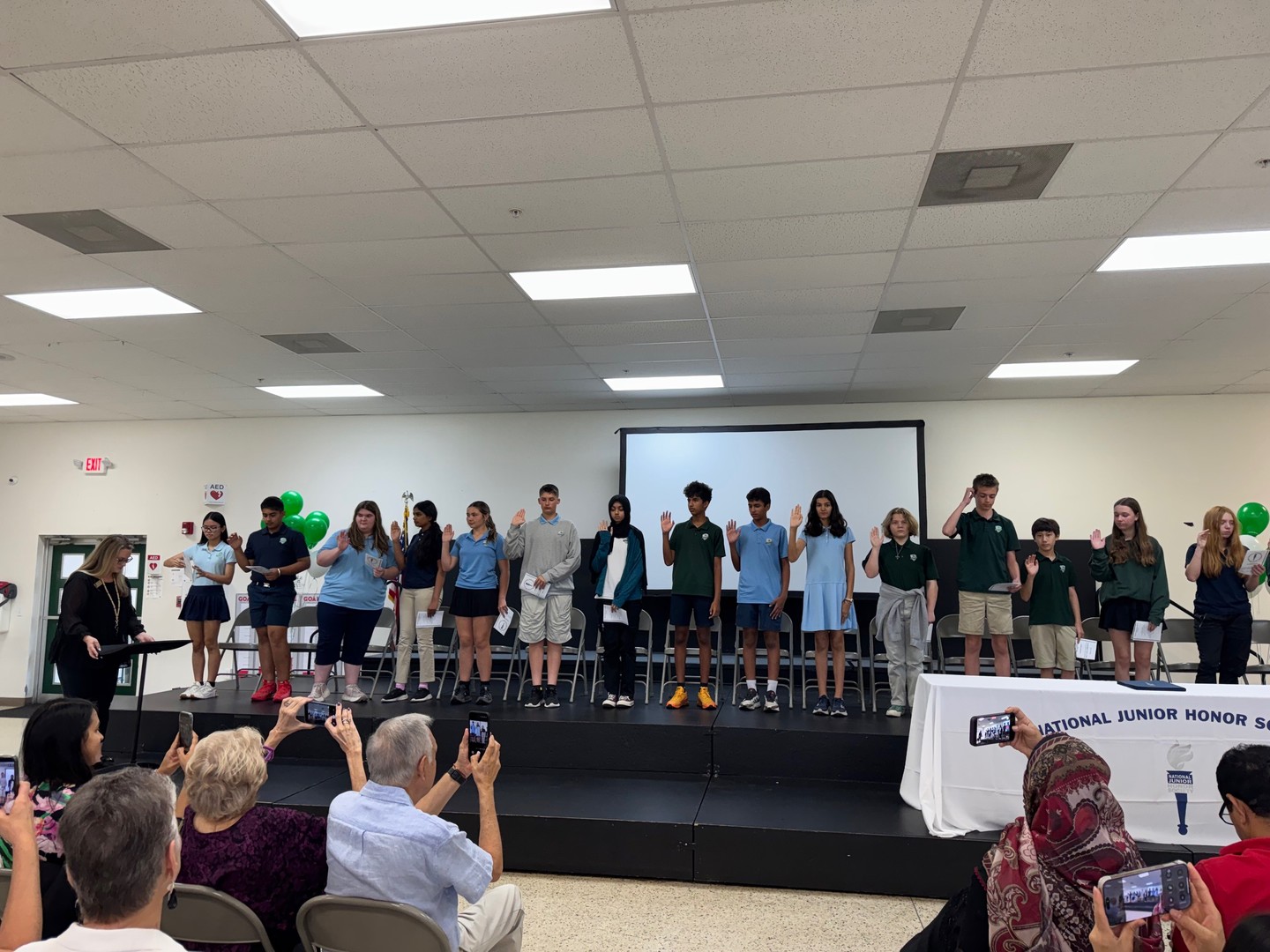 NJHS inductees receive their pins